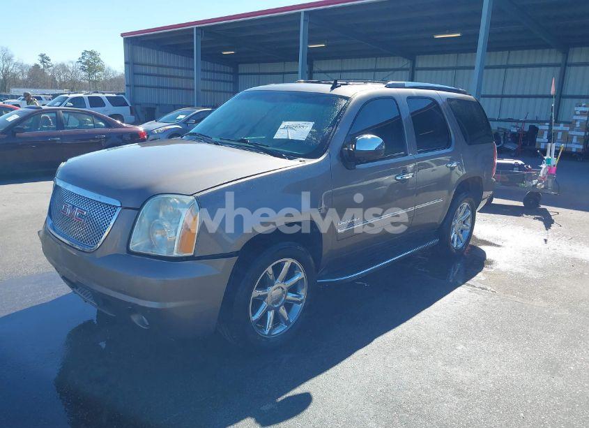 Photo 2 of 2011 Gmc Yukon DENALI (VIN 1GKS2EEF7BR334493)