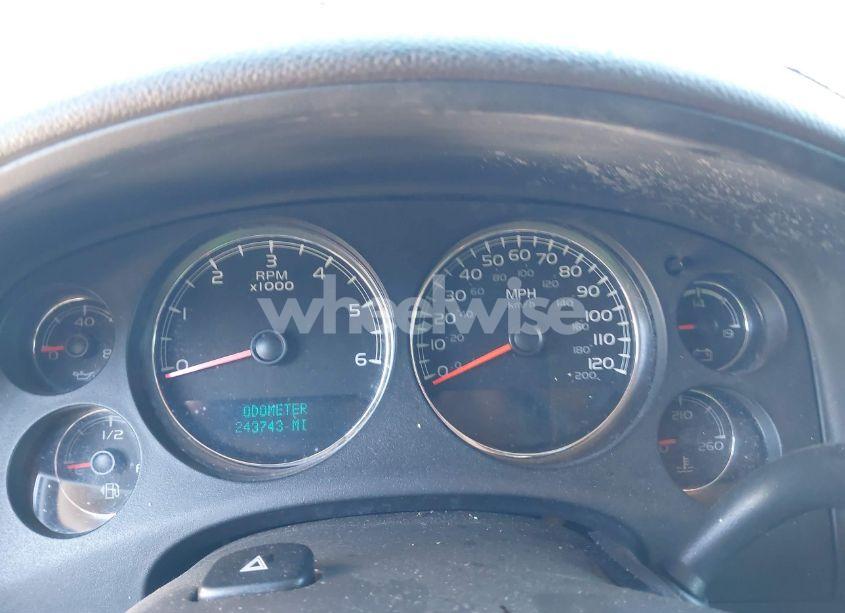 Photo 7 of 2011 Gmc Yukon DENALI (VIN 1GKS2EEF7BR334493)