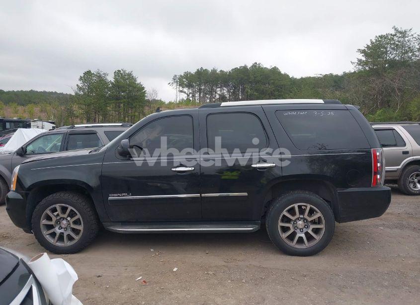 Photo 14 of 2011 Gmc Yukon DENALI (VIN 1GKS2EEF8BR144119)