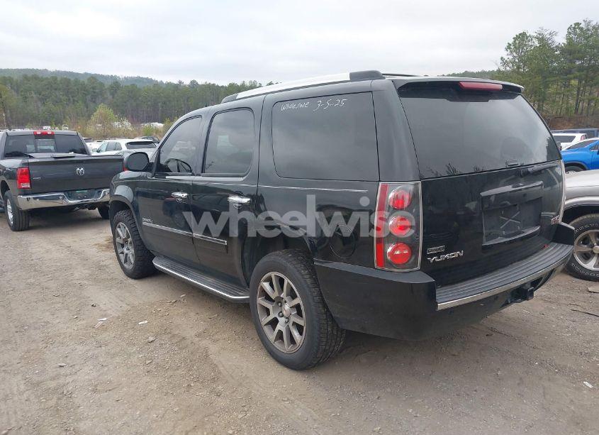 Photo 3 of 2011 Gmc Yukon DENALI (VIN 1GKS2EEF8BR144119)