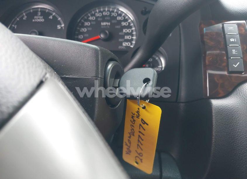 Photo 11 of 2013 Gmc Yukon DENALI (VIN 1GKS2EEF8DR237936)