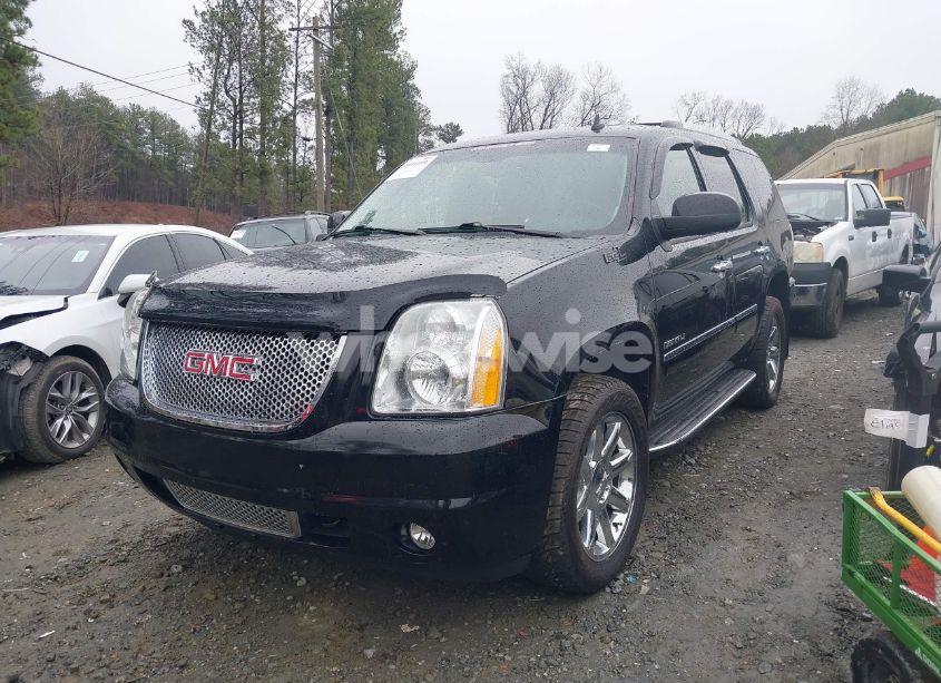 Photo 2 of 2013 Gmc Yukon DENALI (VIN 1GKS2EEF8DR237936)