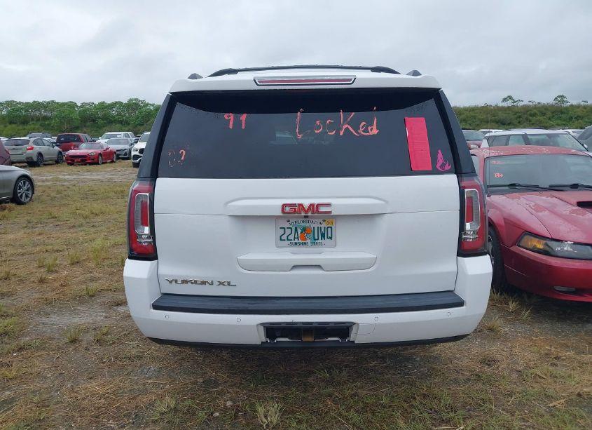 Photo 16 of 2018 Gmc Yukon XL SLE (VIN 1GKS2FKC2JR362989)