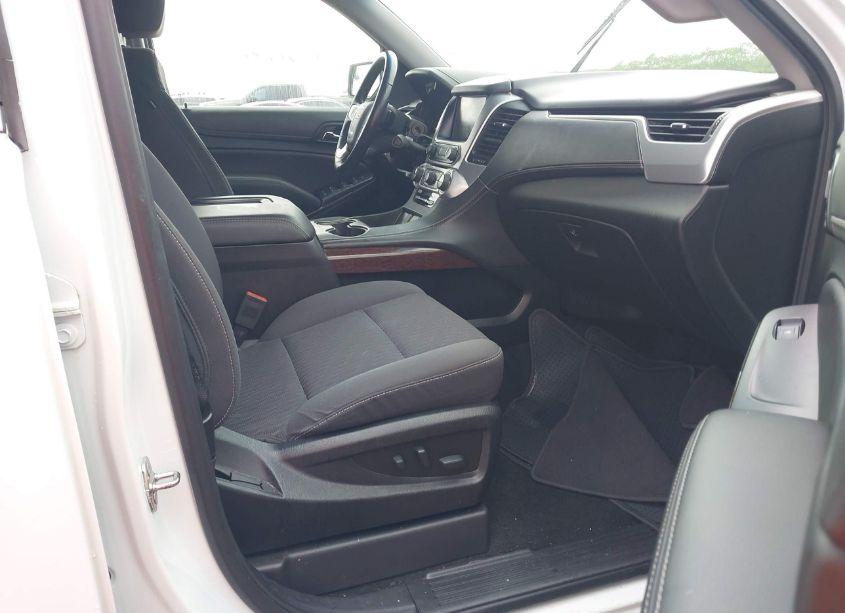 Photo 5 of 2018 Gmc Yukon XL SLE (VIN 1GKS2FKC2JR362989)