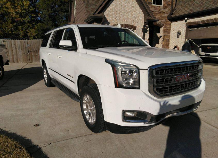 2016 Gmc Yukon XL SLE (VIN 1GKS2FKC9GR200270) main photo