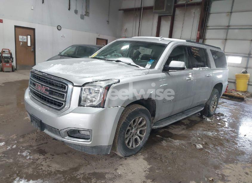Photo 2 of 2016 Gmc Yukon XL SLE (VIN 1GKS2FKCXGR283496)