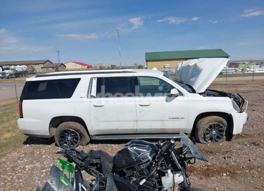 Photo 13 of 2017 Gmc Yukon XL SLE (VIN 1GKS2FKCXHR117562)