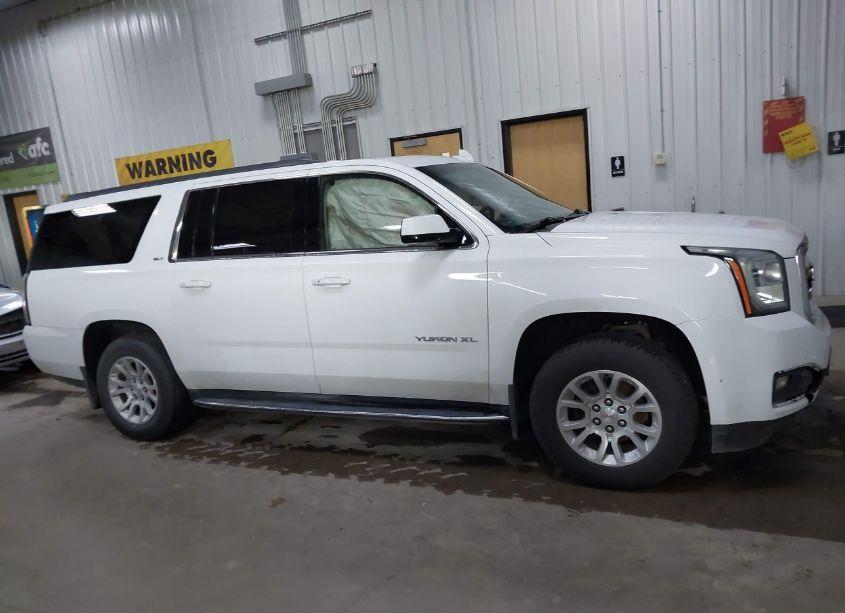 Photo 13 of 2017 Gmc Yukon XL SLT (VIN 1GKS2GKC0HR204781)