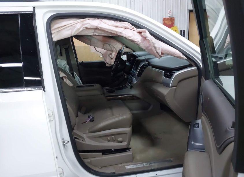 Photo 5 of 2017 Gmc Yukon XL SLT (VIN 1GKS2GKC0HR204781)