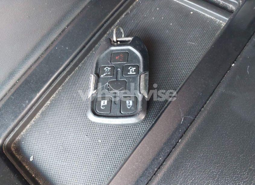 Photo 11 of 2019 Gmc Yukon XL SLT (VIN 1GKS2GKC0KR247038)