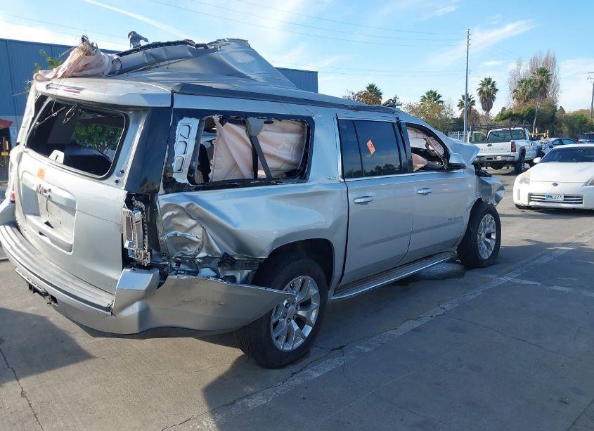 Photo 4 of 2015 Gmc Yukon XL 1500 SLE (VIN 1GKS2GKC2FR269662)