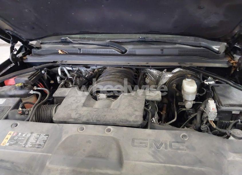 Photo 10 of 2018 Gmc Yukon XL SLT (VIN 1GKS2GKC2JR213729)