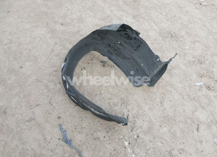 Photo 12 of 2019 Gmc Yukon XL SLT (VIN 1GKS2GKC2KR313251)