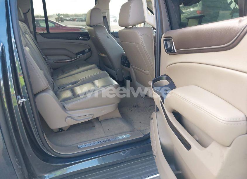 Photo 8 of 2019 Gmc Yukon XL SLT (VIN 1GKS2GKC2KR313251)