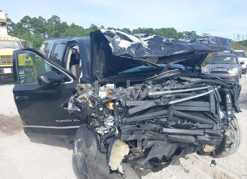 Photo 6 of 2019 Gmc Yukon XL SLT (VIN 1GKS2GKCXKR359166)