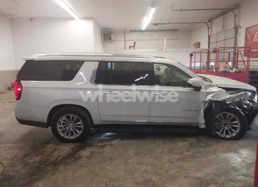 Photo 13 of 2021 Gmc Yukon XL 4WD SLT (VIN 1GKS2GKD1MR421646)