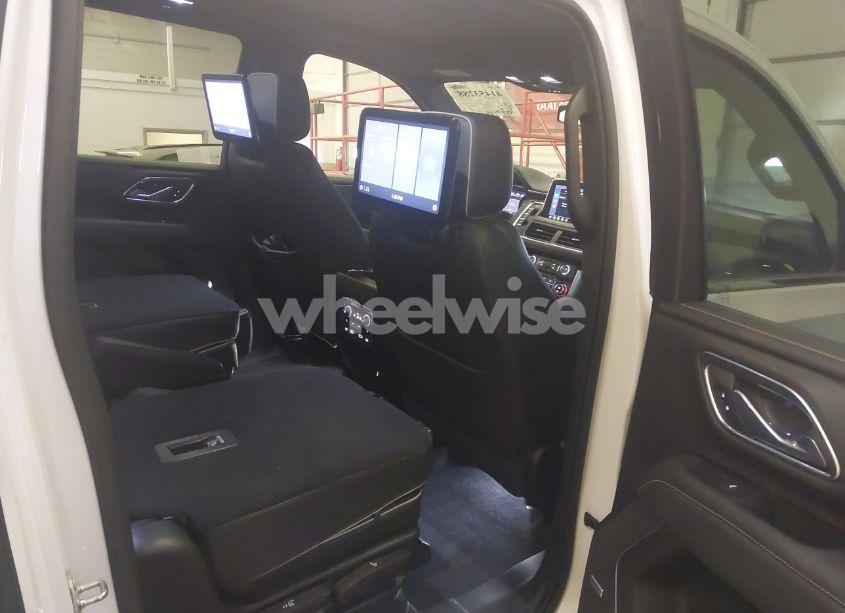 Photo 8 of 2021 Gmc Yukon XL 4WD SLT (VIN 1GKS2GKD1MR421646)