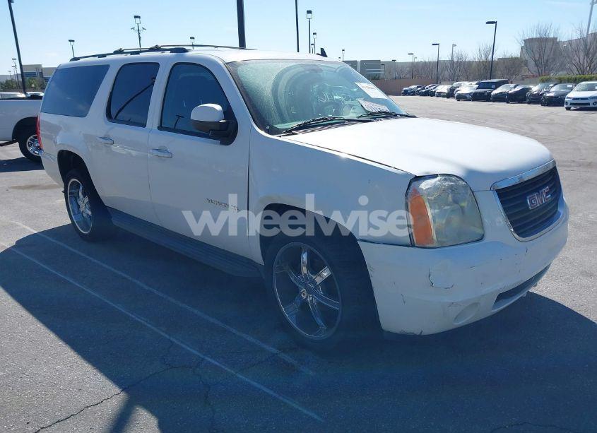 2011 Gmc Yukon XL 1500 SLE (VIN 1GKS2HE39BR259996) main photo