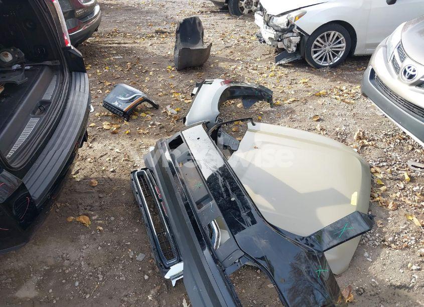 Photo 12 of 2015 Gmc Yukon XL 1500 SLT (VIN 1GKS2HKC0FR221485)