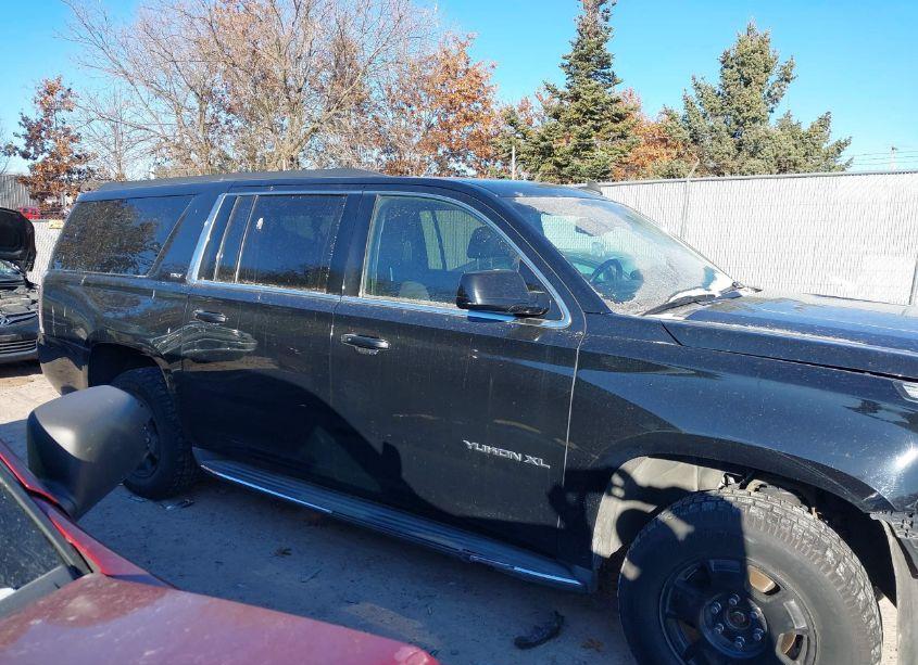 Photo 13 of 2015 Gmc Yukon XL 1500 SLT (VIN 1GKS2HKC2FR192197)