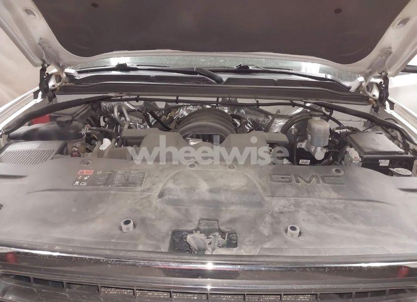 Photo 10 of 2015 Gmc Yukon XL 1500 SLT (VIN 1GKS2HKC3FR188207)