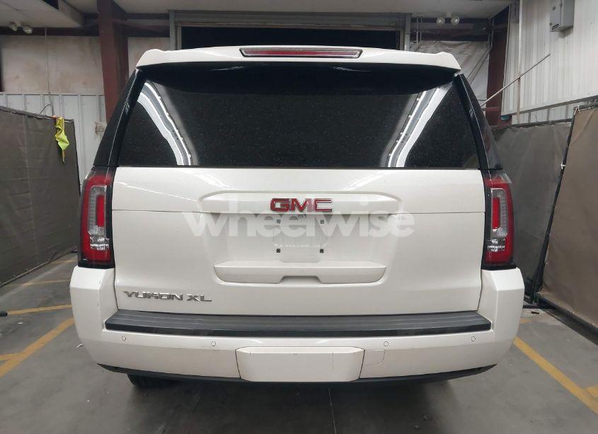 Photo 16 of 2015 Gmc Yukon XL 1500 SLT (VIN 1GKS2HKC3FR188207)