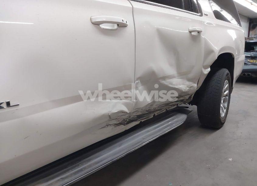 Photo 6 of 2015 Gmc Yukon XL 1500 SLT (VIN 1GKS2HKC3FR188207)