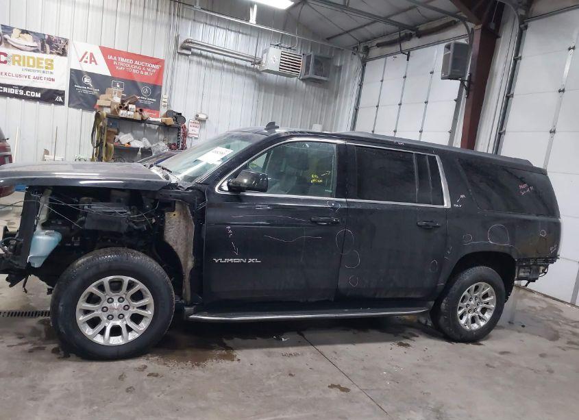 Photo 15 of 2015 Gmc Yukon XL 1500 SLT (VIN 1GKS2HKC3FR290140)