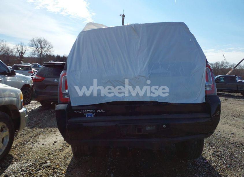 Photo 17 of 2015 Gmc Yukon XL 1500 SLT (VIN 1GKS2HKC3FR701990)