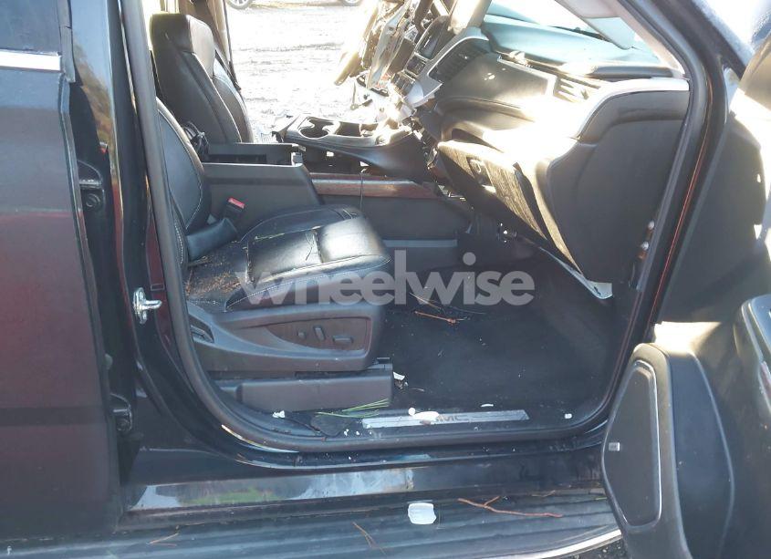 Photo 5 of 2015 Gmc Yukon XL 1500 SLT (VIN 1GKS2HKC3FR701990)