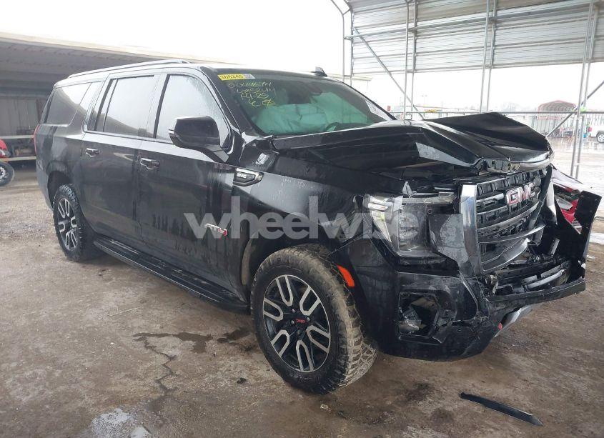 2021 Gmc Yukon XL 4WD AT4 (VIN 1GKS2HKD7MR485244) main photo