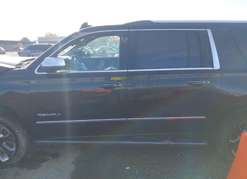 Photo 14 of 2018 Gmc Yukon XL DENALI (VIN 1GKS2HKJ0JR353458)