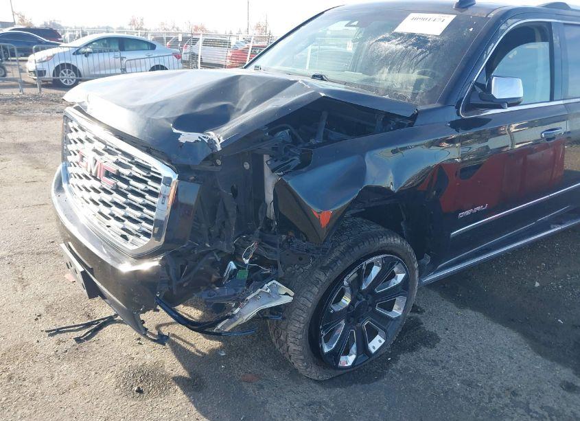 Photo 6 of 2018 Gmc Yukon XL DENALI (VIN 1GKS2HKJ0JR353458)