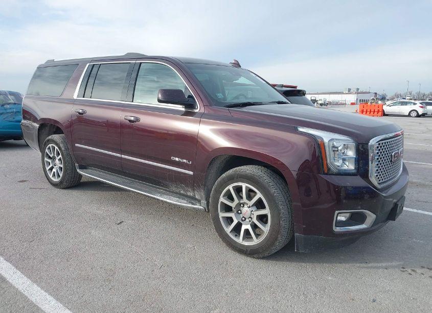 2017 Gmc Yukon XL DENALI (VIN 1GKS2HKJ2HR332413) main photo