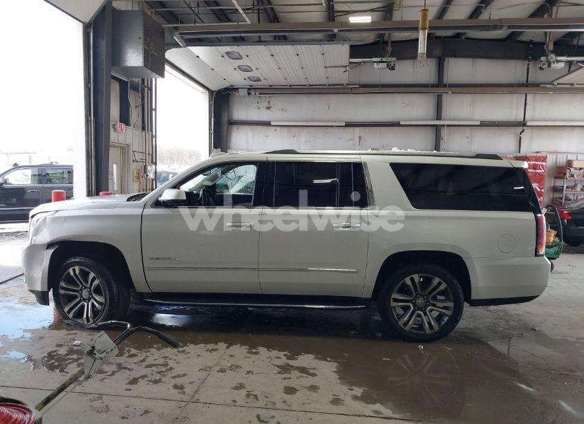 Photo 14 of 2017 Gmc Yukon XL DENALI (VIN 1GKS2HKJ5HR402521)