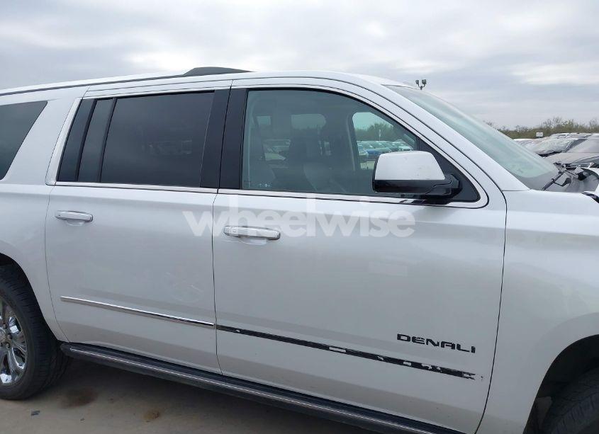 Photo 14 of 2016 Gmc Yukon XL DENALI (VIN 1GKS2HKJ7GR420694)