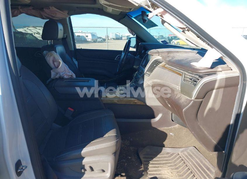 Photo 5 of 2017 Gmc Yukon XL DENALI (VIN 1GKS2HKJ7HR200411)