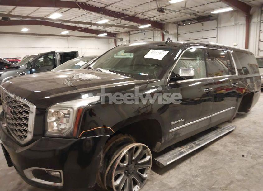 Photo 2 of 2019 Gmc Yukon XL DENALI (VIN 1GKS2HKJ7KR381078)