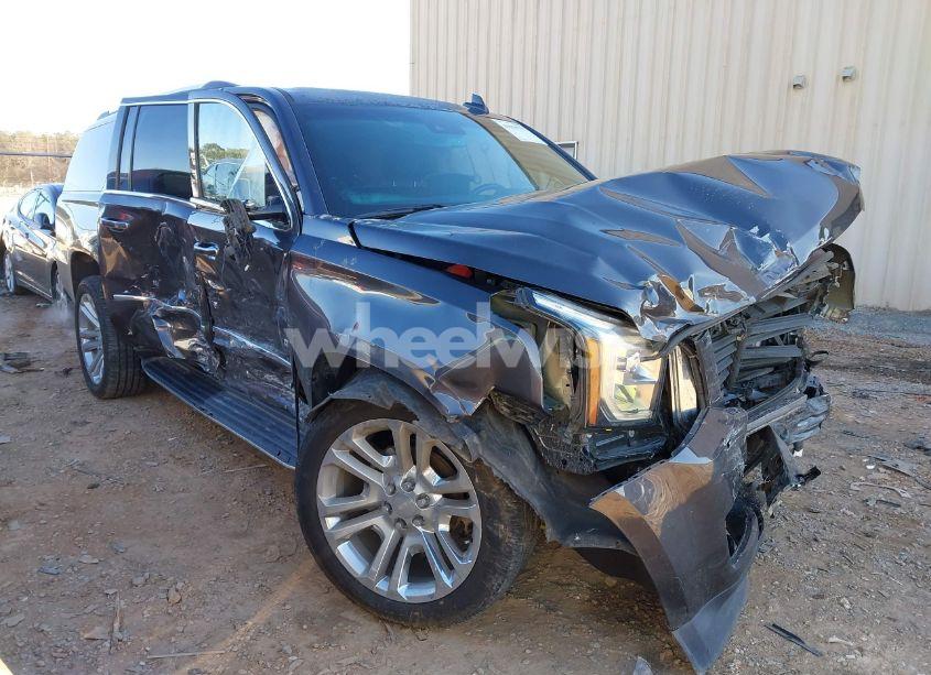 2017 Gmc Yukon XL DENALI (VIN 1GKS2HKJ8HR295416) main photo