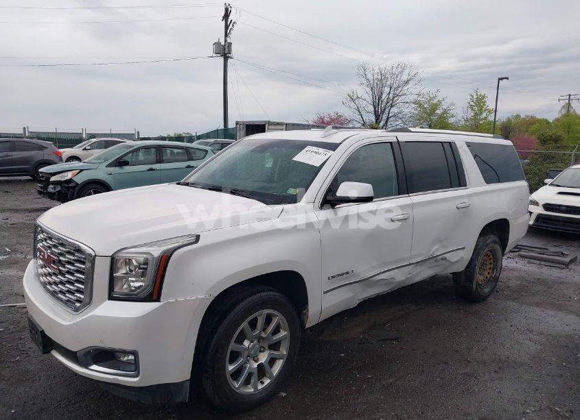 Photo 2 of 2018 Gmc Yukon XL DENALI (VIN 1GKS2HKJ8JR279092)