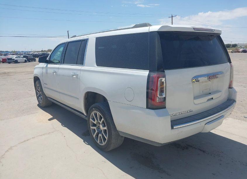 Photo 3 of 2016 Gmc Yukon XL DENALI (VIN 1GKS2HKJ9GR401001)