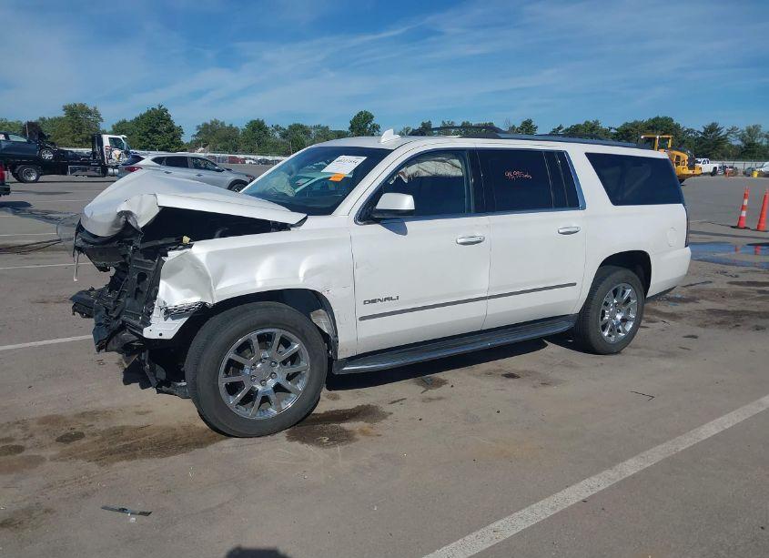 Photo 2 of 2018 Gmc Yukon XL DENALI (VIN 1GKS2HKJXJR275061)
