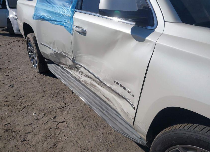 Photo 6 of 2015 Gmc Yukon XL 1500 DENALI (VIN 1GKS2JKJ9FR134884)