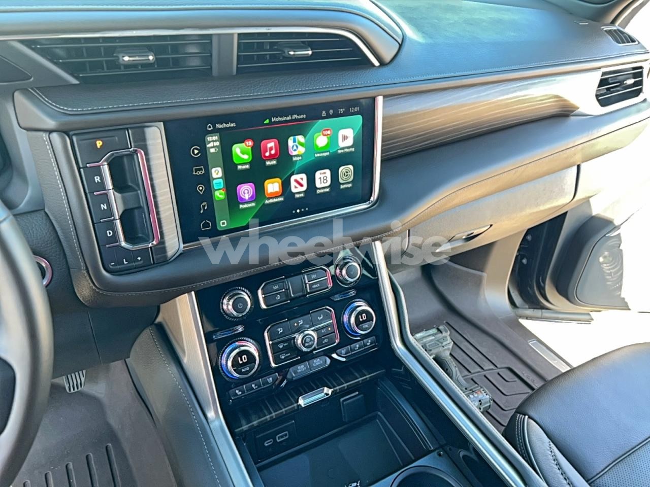 Photo 12 of 2024 GMC YUKON XL DENALI (VIN 1GKS2JKLXRR228598)