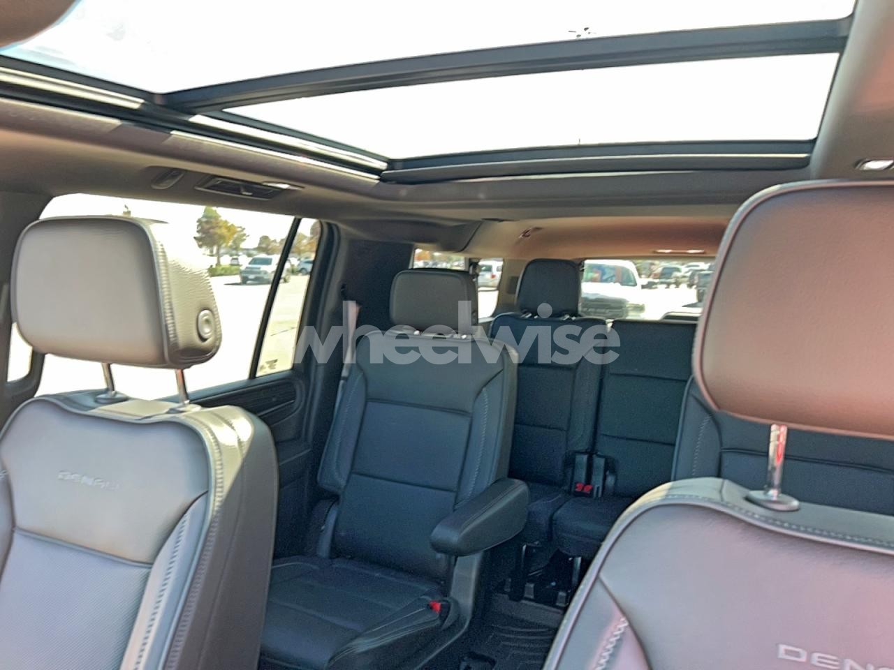 Photo 14 of 2024 GMC YUKON XL DENALI (VIN 1GKS2JKLXRR228598)