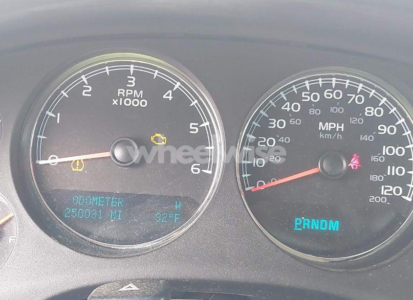 Photo 7 of 2011 Gmc Yukon XL 1500 SLT (VIN 1GKS2KE37BR202130)