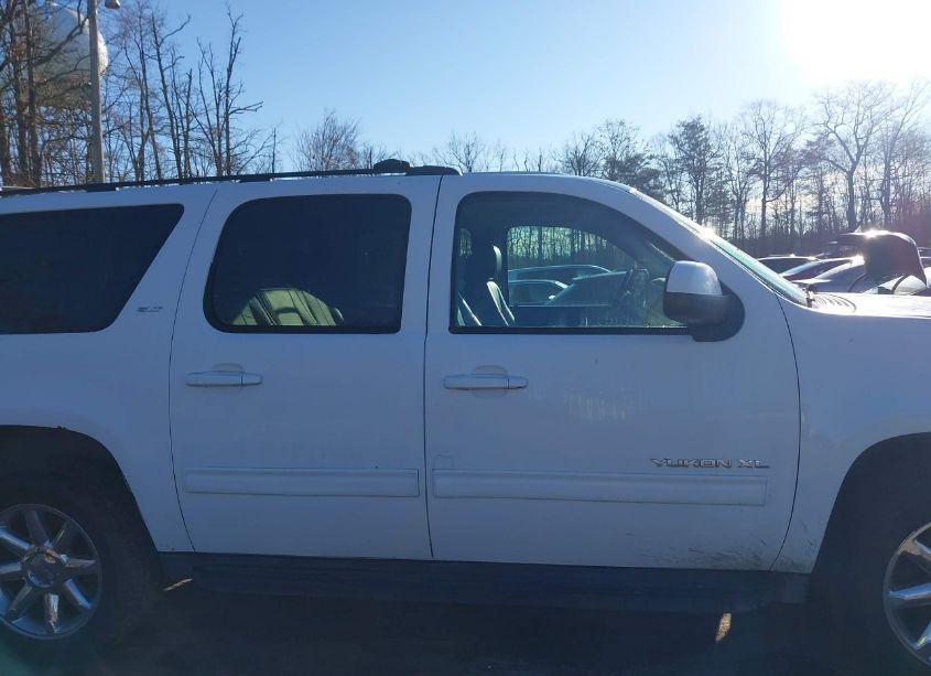 Photo 13 of 2011 Gmc Yukon XL 1500 SLT (VIN 1GKS2KE38BR160292)