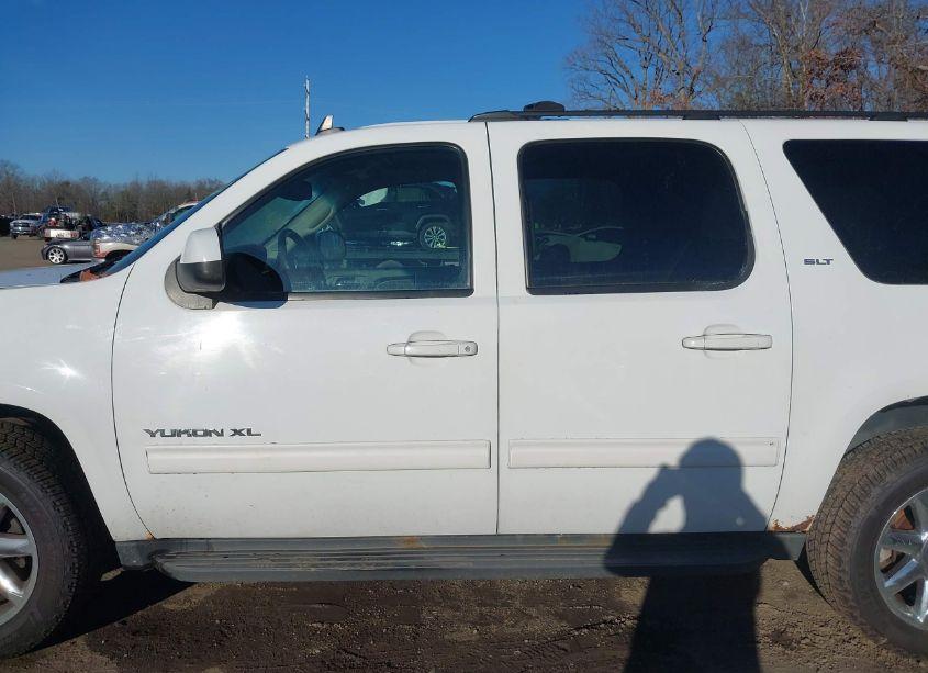 Photo 14 of 2011 Gmc Yukon XL 1500 SLT (VIN 1GKS2KE38BR160292)