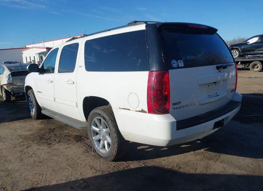 Photo 3 of 2011 Gmc Yukon XL 1500 SLT (VIN 1GKS2KE38BR160292)