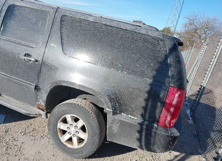 Photo 3 of 2013 Gmc Yukon XL 1500 SLT (VIN 1GKS2KE7XDR312997)